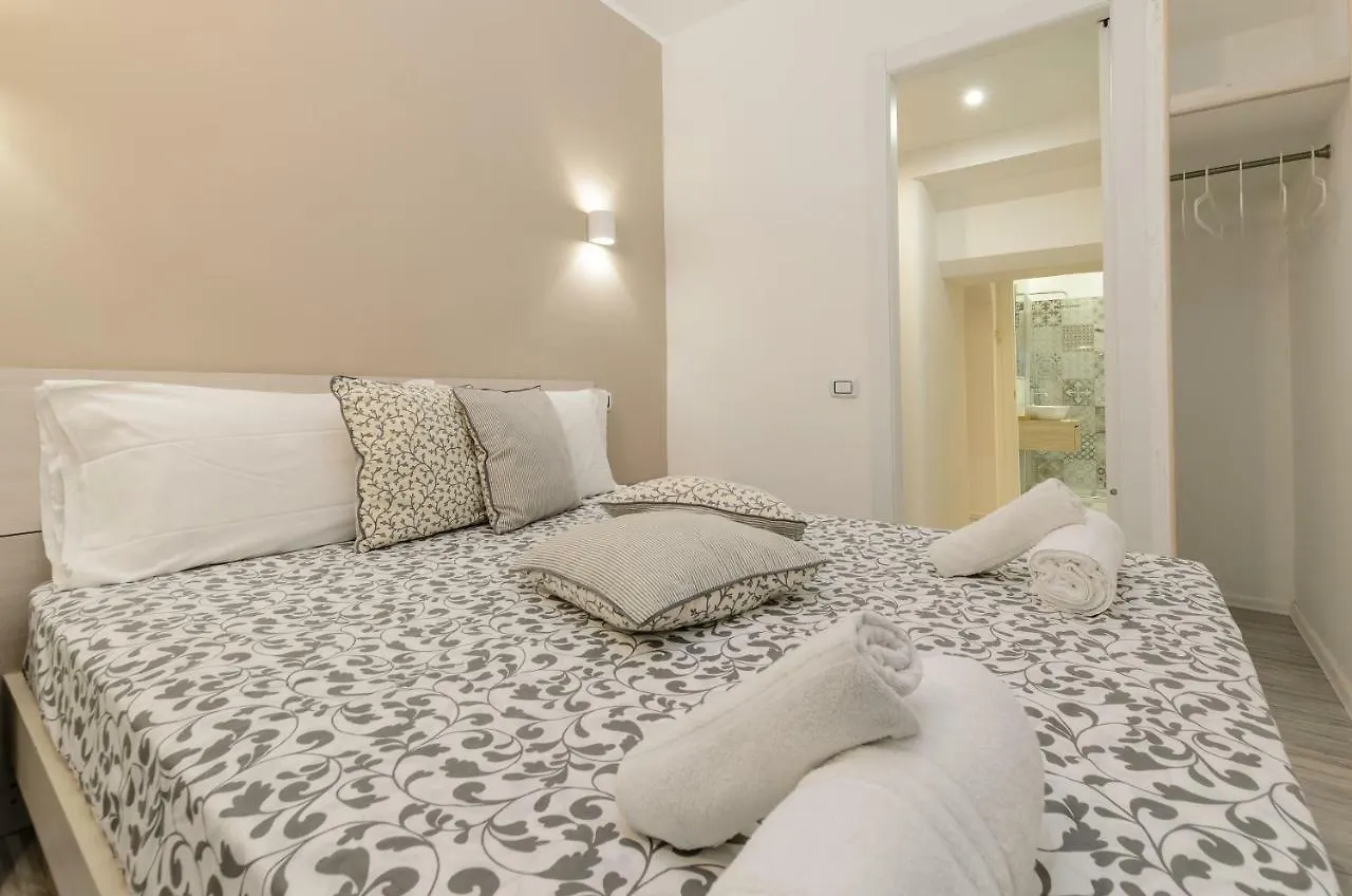 Holiday Home Taormina 2
