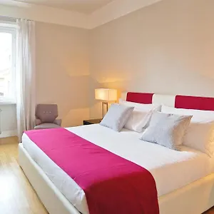 https://adamas-luxury-suite.it-romehotels.com